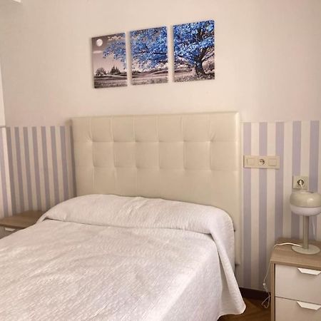 Centrico Apartamento De 2 Habitaciones By Bebalmy Oviedo Kültér fotó